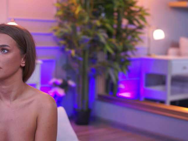 Live трансляция EvieVooss - slutnetki.online