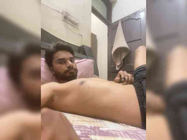 Slimbeast-95 Sex Cam Show
