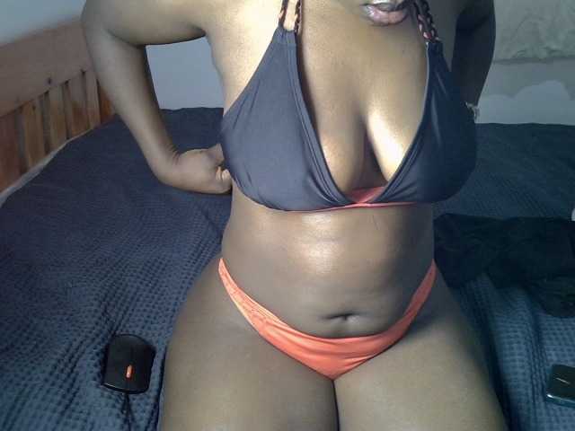 Sherry22 live cam on BongaCams