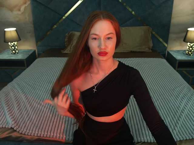 CamillaRosee live cam on BongaCams