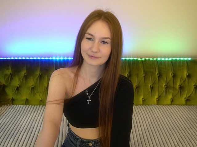 CamillaRosee live cam