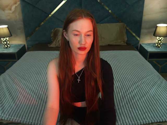 CamillaRosee live cam on BongaCams