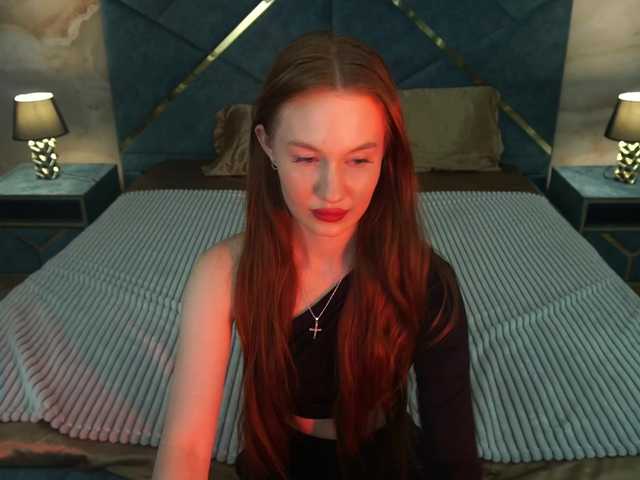 CamillaRosee live cam on BongaCams