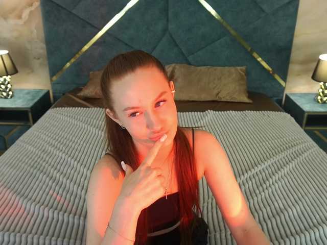 CamillaRosee live cam on BongaCams