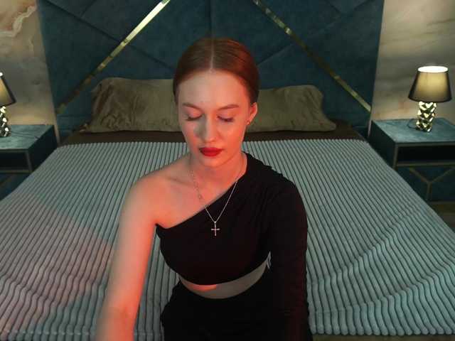 CamillaRosee live cam on BongaCams