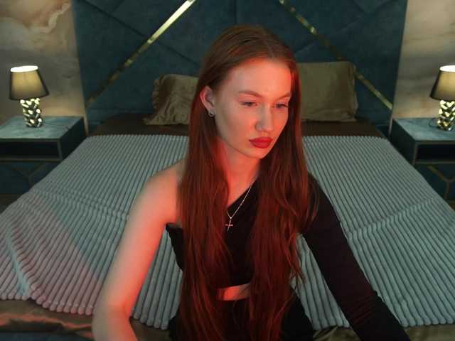 CamillaRosee live cam on BongaCams