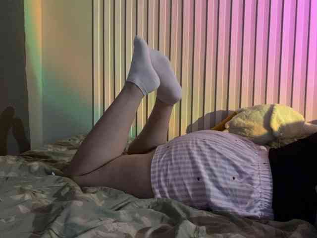 riris-feet