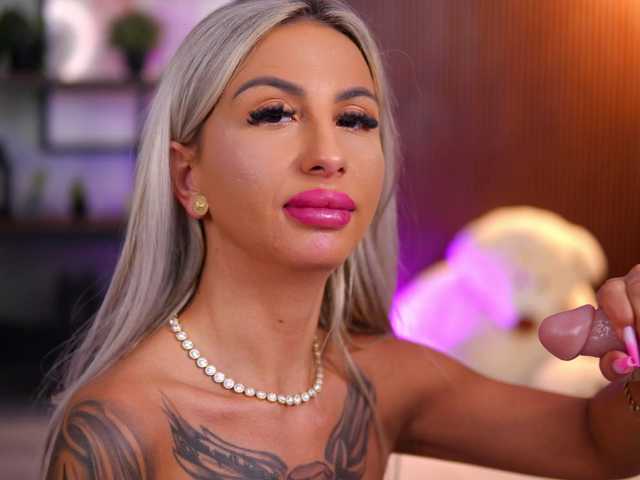 CelineDyor live cam on BongaCams