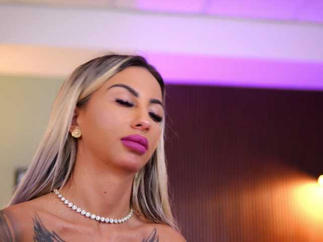 CelineDyor Прямой эфир на BongaCams