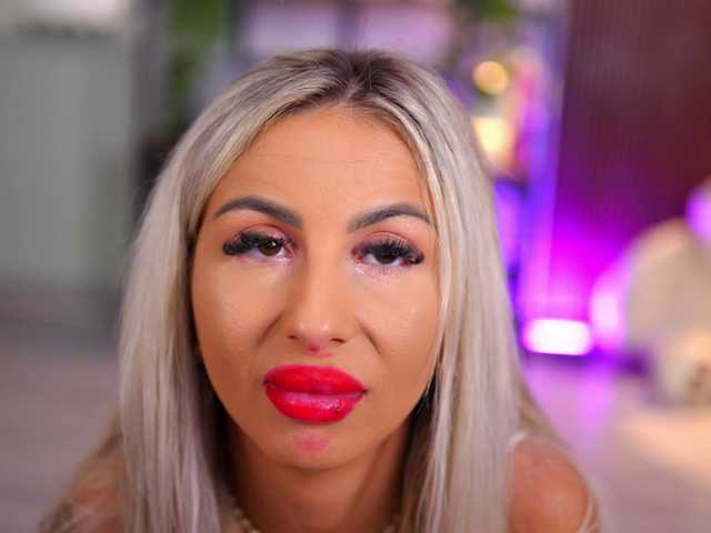 CelineDyor live cam on BongaCams