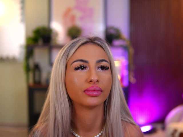 CelineDyor live cam on BongaCams