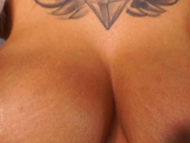 CelineDyor