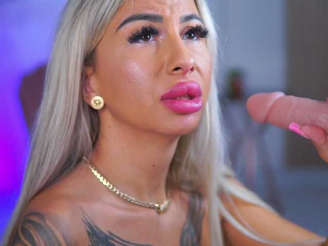 CelineDyor live cam on BongaCams