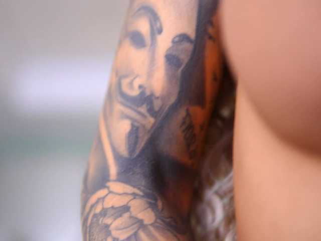 CelineDyor live cam on BongaCams