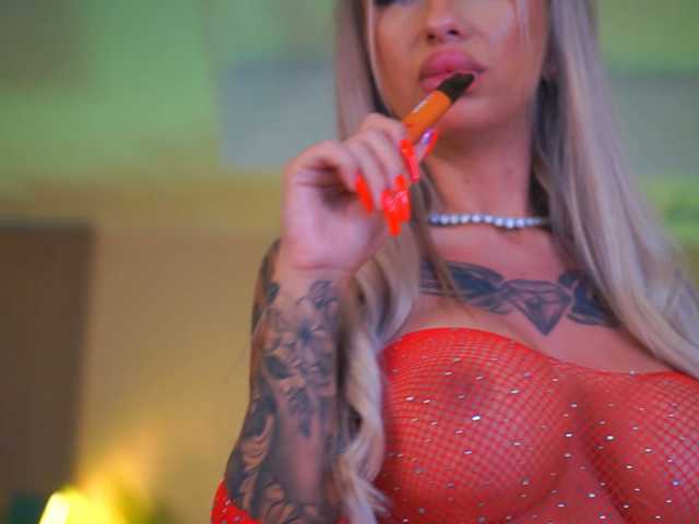 CelineDyor live cam
