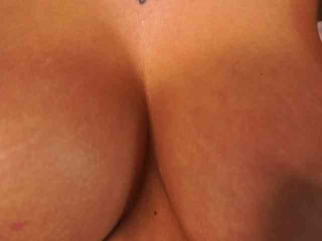CelineDyor webcam