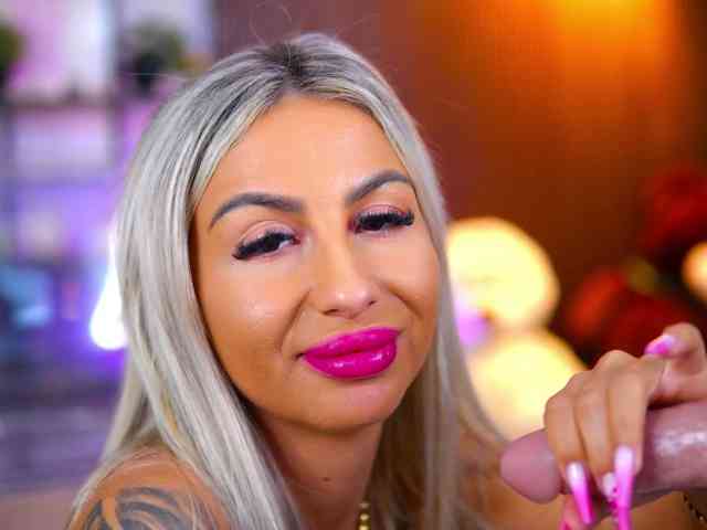 CelineDyor webcam