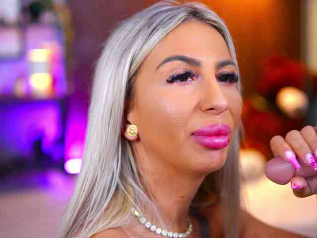 CelineDyor webcam