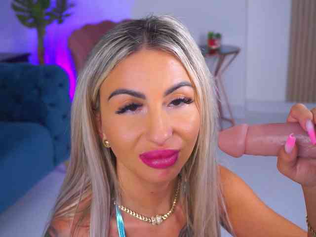 CelineDyor
