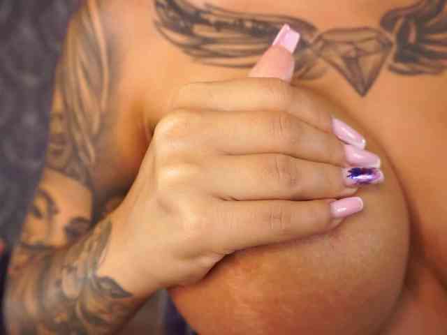 CelineDyor webcam
