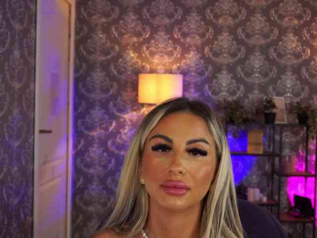 CelineDyor webcam