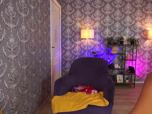 CelineDyor webcam