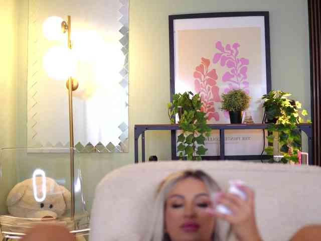 CelineDyor
