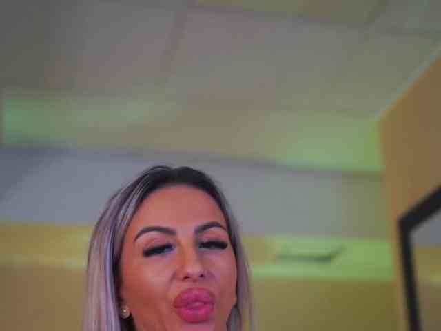 CelineDyor
