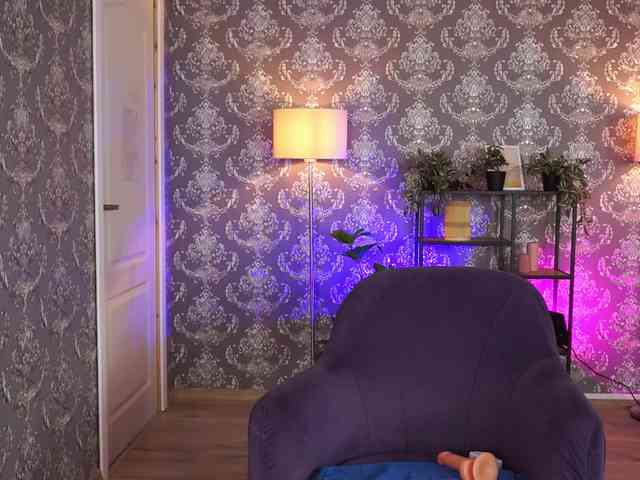 CelineDyor webcam