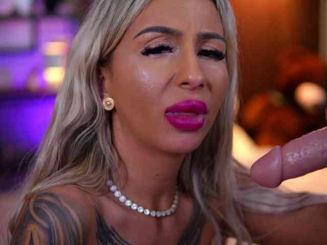 CelineDyor webcam