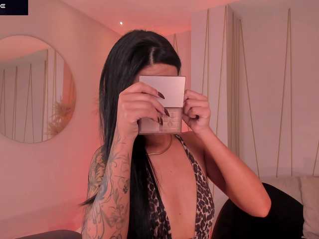 CaitlynBell live cam on BongaCams