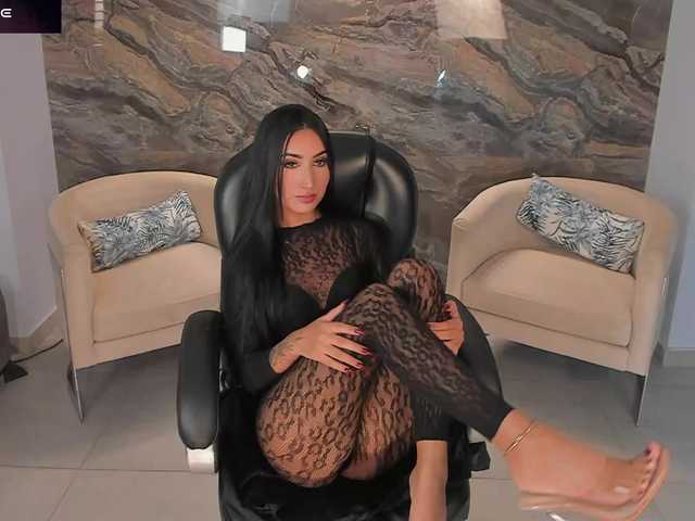 CaitlynBell live cam on BongaCams