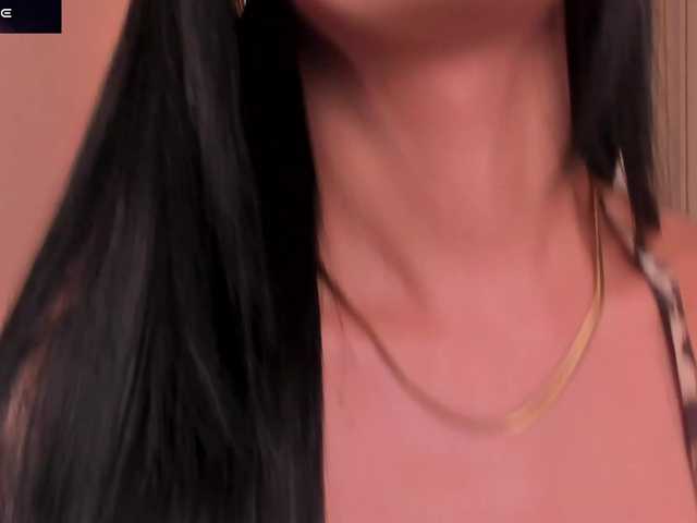 CaitlynBell live cam on BongaCams