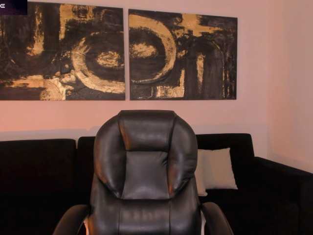 CaitlynBell live cam on BongaCams