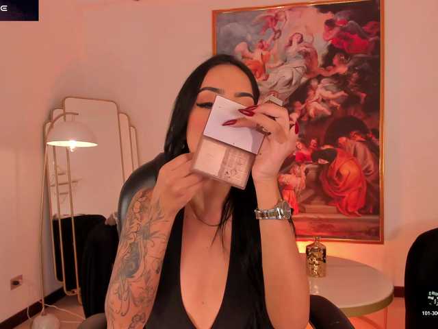 CaitlynBell live cam on BongaCams