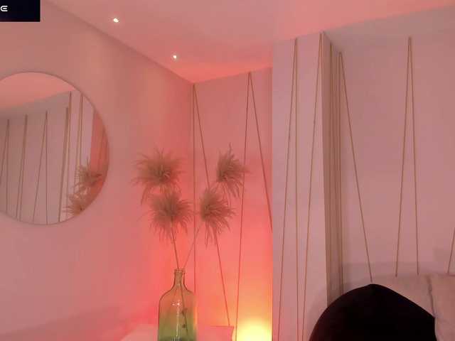 CaitlynBell live cam on BongaCams