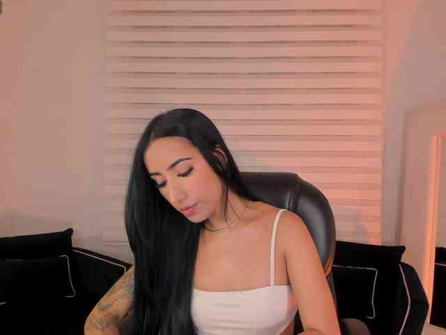 CaitlynBell