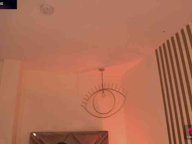 caitlynbell's live room