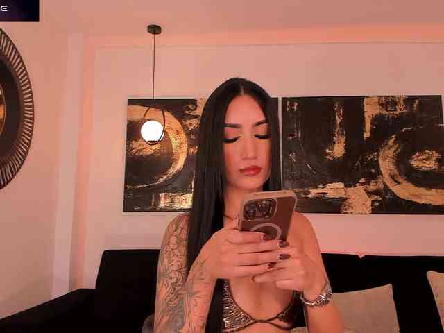 CaitlynBell webcam