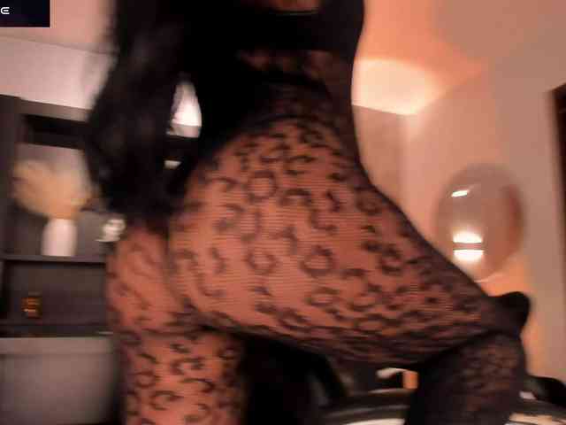 Modelo: CaitlynBell