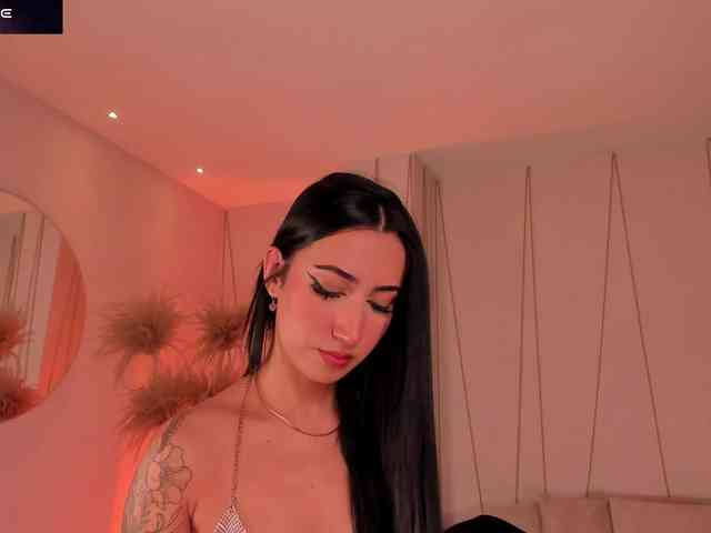 CaitlynBell webcam
