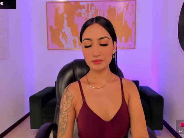 CaitlynBell