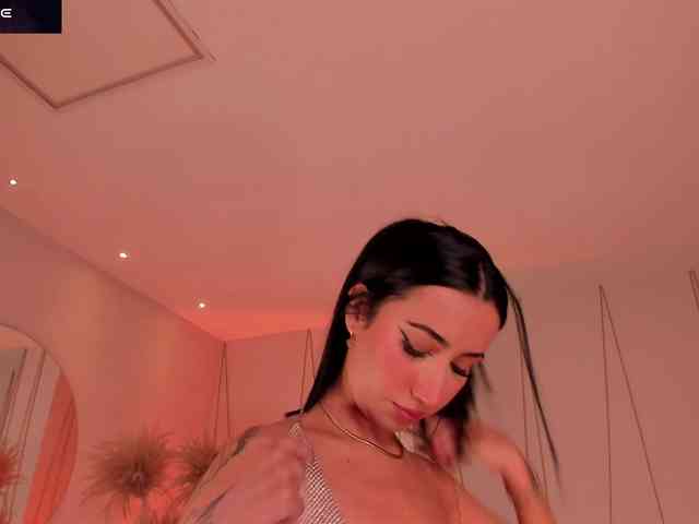CaitlynBell webcam