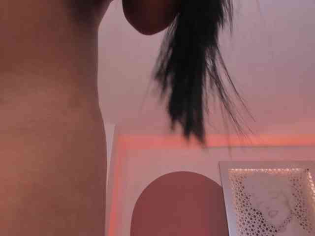 CaitlynBell webcam