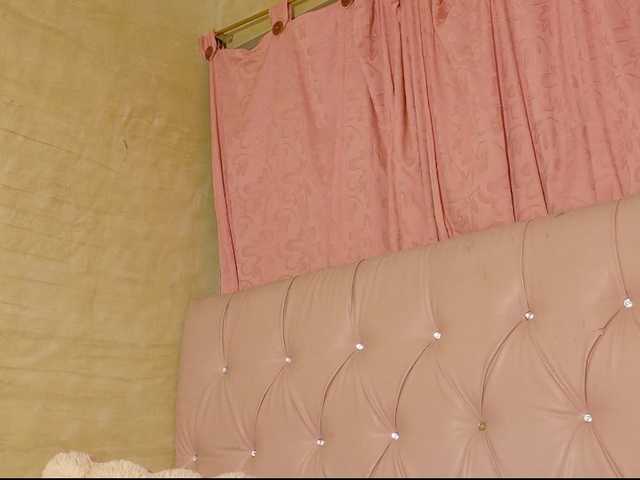 ManuMeow live cam on BongaCams
