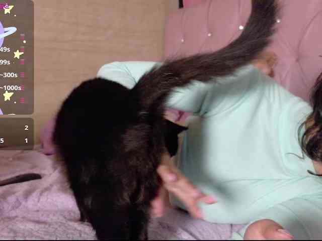 ManuMeow ManuMeow