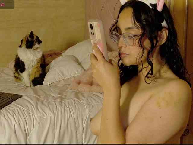 ManuMeow ManuMeow