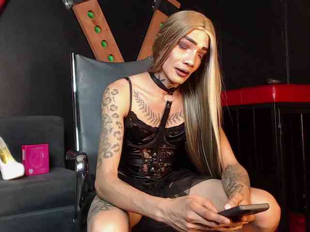 misstreskaren Live Webcam on BongaCams