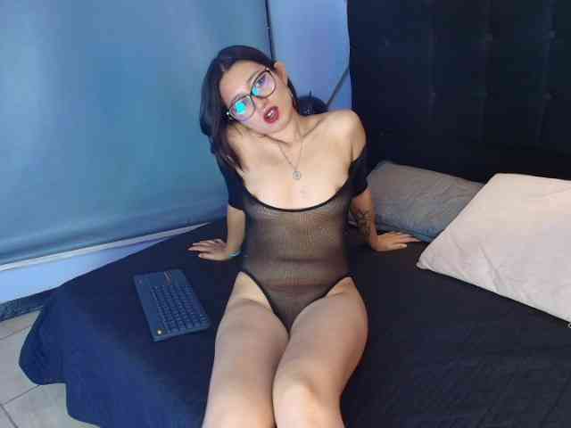 AriaLilith webcam