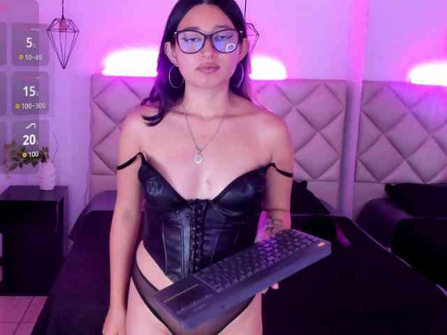 AriaLilith webcam